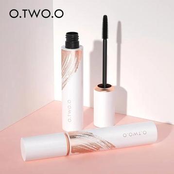 O.TWO.O 4D Zijdevezel Mascara