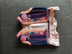 Baby rijglijfje klederdracht Marken, Antiek en Kunst, Antiek | Kleding en Accessoires, Ophalen of Verzenden