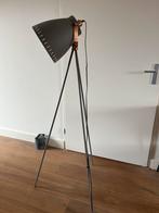 Stoere vloerlamp grijs, 150 tot 200 cm, Zo goed als nieuw, Ophalen