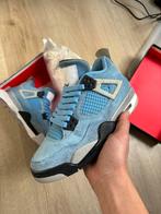 Jordan 4 University Blue, Blauw, Ophalen of Verzenden, Sneakers of Gympen, Gedragen