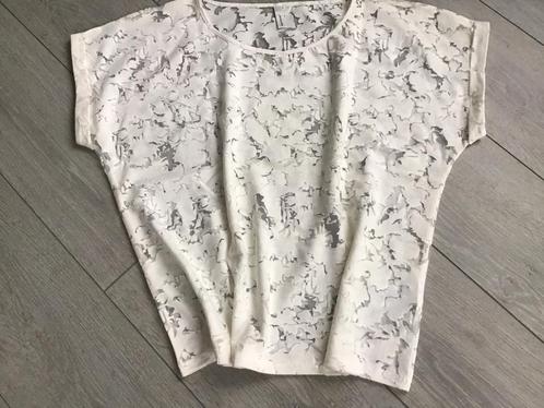 GEBLOEMD ROOMWIT SHIRT SOYACONCEPT MT 46 ZGAN, Kleding | Dames, T-shirts, Nieuw, Korte mouw, Ophalen of Verzenden
