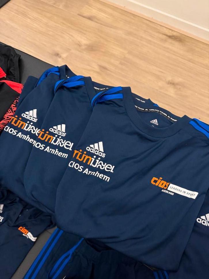 Cios Arnhem Kledingpakket XS/S, Kleding | Dames, Sportkleding, Gedragen, Overige typen, Maat 36 (S), Blauw, Ophalen