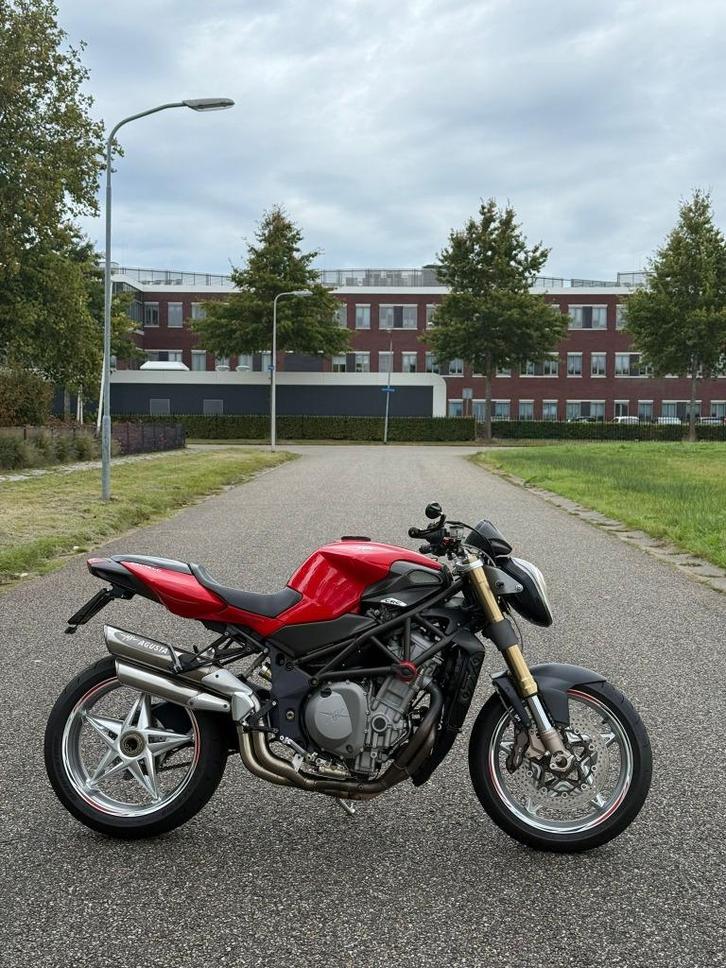MV Agusta Brutale 750S F4., Motoren, Motoren | MV Agusta, Bedrijf, Naked bike, meer dan 35 kW, 4 cilinders, Motorrijbewijs A, ABS