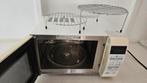 Combi magnetron - werkt uitstekend, Combimagnetron, Gebruikt, Ophalen of Verzenden, Draaiplateau