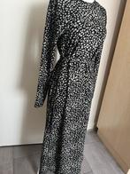 Leuke jurk maat S/M, Zwart, Ophalen of Verzenden, Zo goed als nieuw, Knielengte