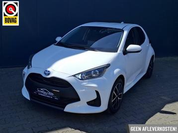 Toyota Yaris 1.5 Hybrid Dynamic AUTOMAAT / DAB / CARPLAY / L beschikbaar voor biedingen