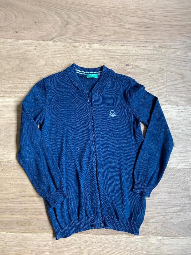 Vest maat 104 donker blauw Benetton, Kinderen en Baby's, Kinderkleding | Maat 104, Zo goed als nieuw, Jongen, Trui of Vest, Ophalen