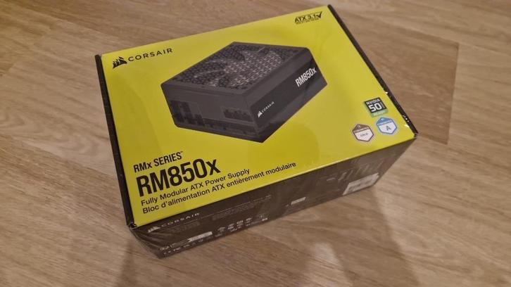 NIEUW & ONGEOPEND – CORSAIR RM850x Modulaire ATX Voeding, Computers en Software, Interne voedingen, Nieuw, Ophalen of Verzenden