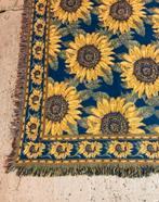 Mooie grand foulard kleed met zonnebloemen 168/113, Huis en Inrichting, Woonaccessoires | Plaids en Woondekens, Gebruikt, Etten-Leur