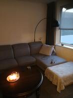 Gratis hoekbank en salontafel, Ophalen, Gebruikt