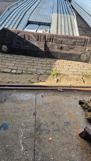 2 ramen + deurkaaten ford ranchero  beschikbaar voor biedingen