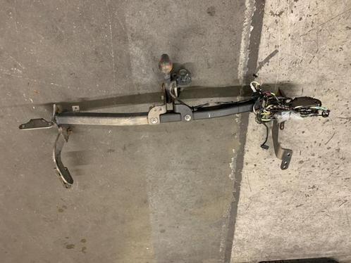 Trekhaak van een Citroen C4 Picasso, Auto-onderdelen, Ophanging en Onderstel, Citroën, Gebruikt, 3 maanden garantie, Ophalen of Verzenden