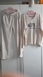 Mooie Huispakken🌺Heerlijk Materiaal🎀Mt XXL Splinternieuw, Kleding | Dames, Huispakken, Ophalen, Nieuw, Maat 46/48 (XL) of groter