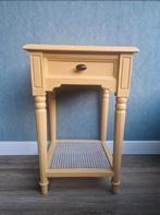 Vintage wandkastje, Huis en Inrichting, Slaapkamer | Nachtkastjes, Ophalen, Nieuw, Hout
