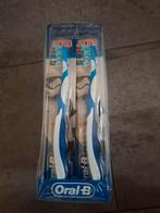 12 Oral-B Junior Star Wars Tandenborstels Nieuw (advr 36), Ophalen of Verzenden, Nieuw, Overige typen