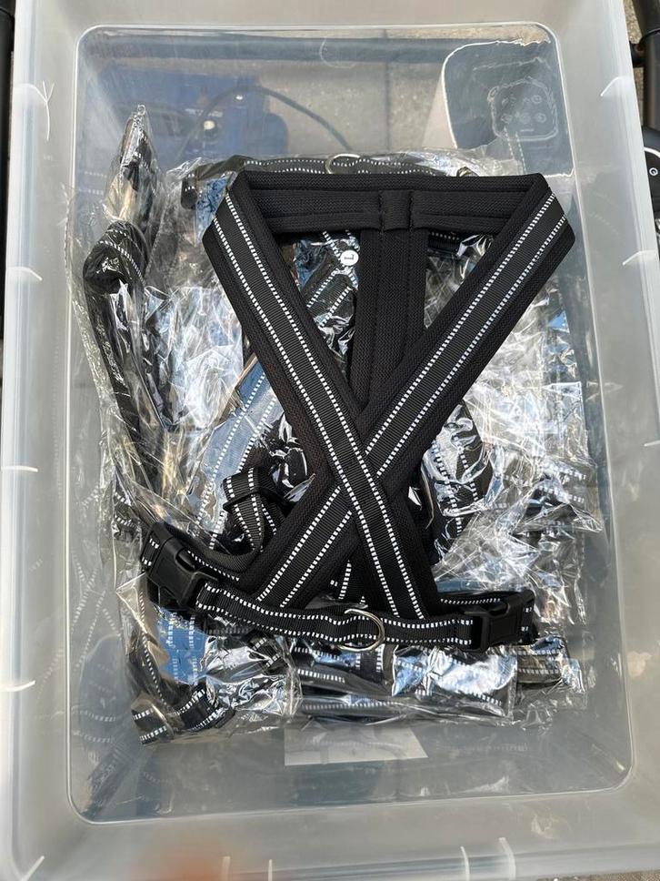 Hondentuigjes, Dieren en Toebehoren, Hondenhalsbanden en Penningen, Ophalen of Verzenden