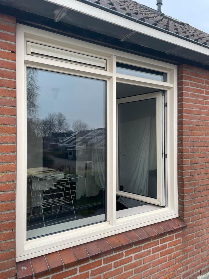 WERU Kunstof Kozijn 170x170 met Draai-Kiep Raam, Doe-het-zelf en Verbouw, Glas en Ramen, Gebruikt, Gevelraam of Ruit, 160 cm of meer