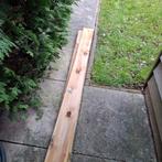 Twee houten latten. 2.40 lang, Doe-het-zelf en Verbouw, Hout en Planken, Ophalen, Minder dan 25 mm, Zo goed als nieuw, Plank