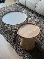 2 bijzettafels rond, hout en metaal, beige., Huis en Inrichting, Tafels | Bijzettafels, Ophalen, Zo goed als nieuw