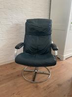 Donker groen leren loungestoel draaistoel vintage, Ophalen of Verzenden, Zo goed als nieuw, 50 tot 75 cm