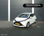 Toyota Aygo 1.0 VVT-i x-play, Voorwielaandrijving, Gebruikt, 4 stoelen, Wit
