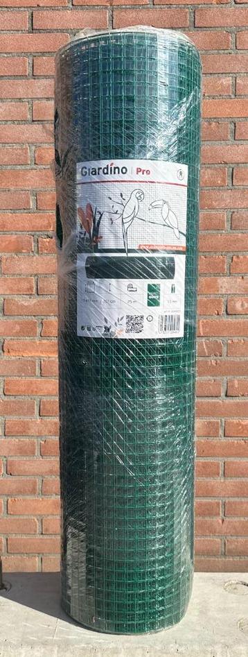 Volieregaas groen 19x19x1.5 nieuw *B-keus beschikbaar voor biedingen