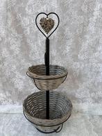 Rieten hart etagere, Huis en Inrichting, Ophalen of Verzenden, Zo goed als nieuw