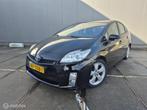 Toyota Prius 1.8 Business Navi / Cruise / Afneembare trekhaa, Auto's, Toyota, Gebruikt, 4 cilinders, Zwart, Origineel Nederlands
