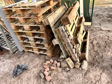 Partij euro pallets beschikbaar voor biedingen