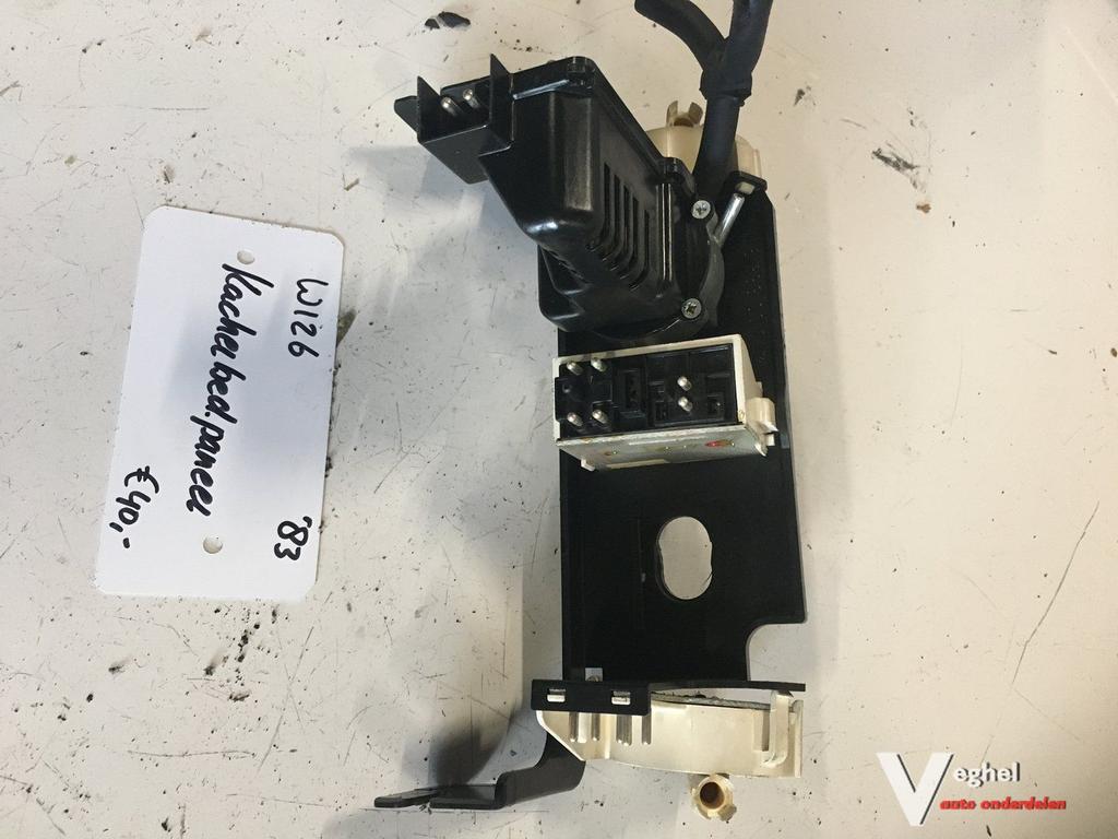 Mercedes W126  Kachelbedieningspaneel 1983, Gebruikt, -, -, Ophalen of Verzenden