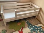 Peuterbed met matras, Kinderen en Baby's, Kinderkamer | Stapelbedden en Hoogslapers, Ophalen of Verzenden, Zo goed als nieuw, Overige typen