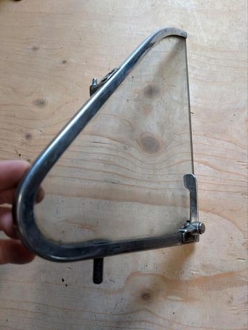 Austin Morris Minor Driehoeksraam Links (1x RVS, 1x Staal) beschikbaar voor biedingen