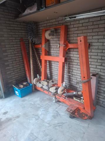 Autorobot 500l trekbank  beschikbaar voor biedingen