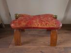 Vintage antiek houten leren kamelenkrukje rood leer, Minder dan 50 cm, Gebruikt, 50 tot 75 cm, Hout