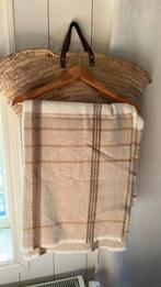 Nieuwe sjaal van CottonClub, beige,creme,bruin, Maat 46/48 (XL) of groter, Nieuw, Ophalen of Verzenden, Sjaal