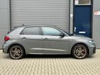 Audi A1 Sportback 35 TFSI S-Line Edition One|Camera|Keyless, Auto's, Audi, 4 cilinders, 150 pk, Leder en Stof, Bedrijf