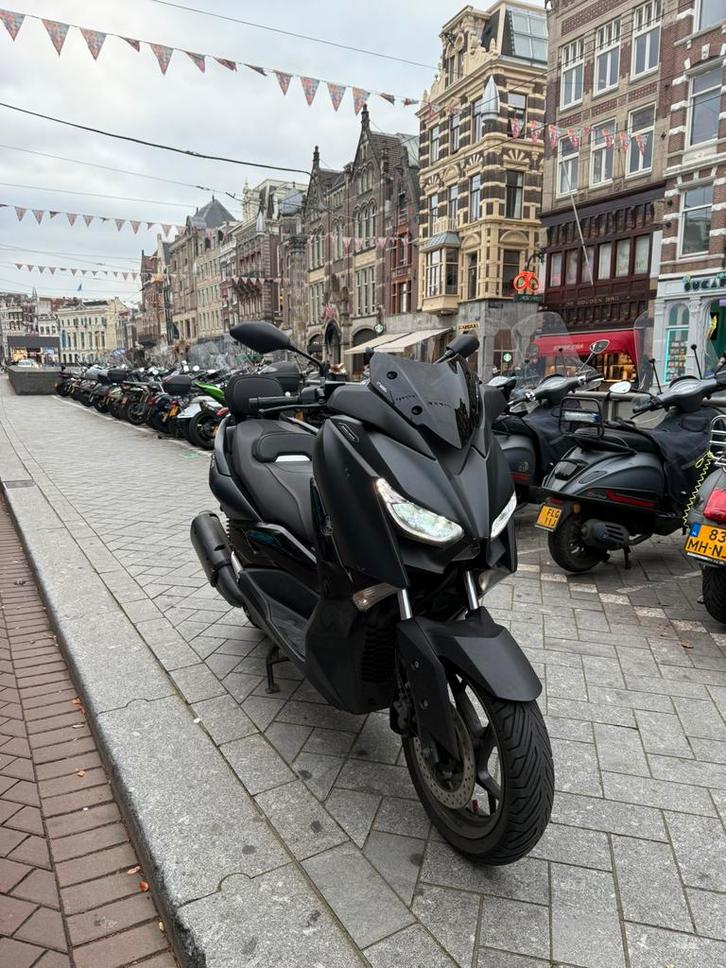 Yamaha Xmax 300 Iron MAX 2020, Motoren, Motoren | Yamaha, Particulier, Scooter, Ophalen
