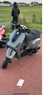 Custon Vespa lx50 150cc 2 takt hexa blok LC ruilen, Fietsen en Brommers, Scooters | Piaggio, Ophalen of Verzenden, Zo goed als nieuw