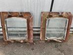 2 stuks Gebruikte ouderwets dakraam met Glas, Doe-het-zelf en Verbouw, Ophalen, Gebruikt, Overige typen, Minder dan 5 m²