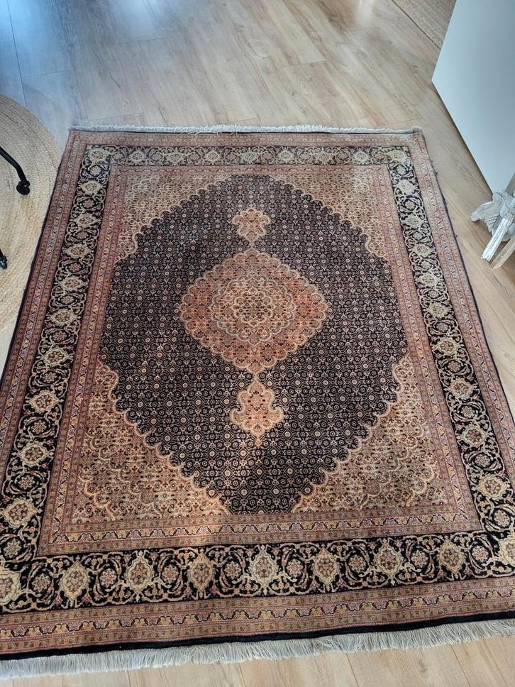 Prachtig Perzisch Tapijt Mahi/Tabriz, Huis en Inrichting, Stoffering | Tapijten en Kleden, Gebruikt, 200 cm of meer, Rechthoekig