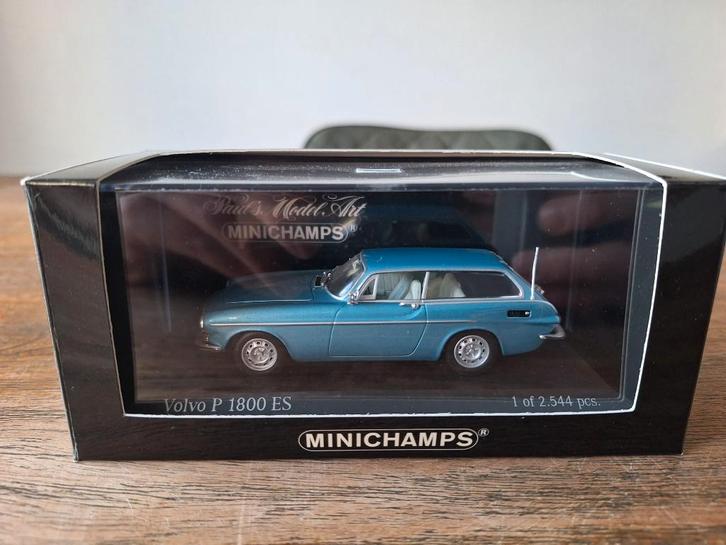 1:43 Volvo P 1800 ES 1971 Minichamps OVP, Hobby en Vrije tijd, Modelauto's | 1:43, Gebruikt, Auto, MiniChamps, Ophalen of Verzenden
