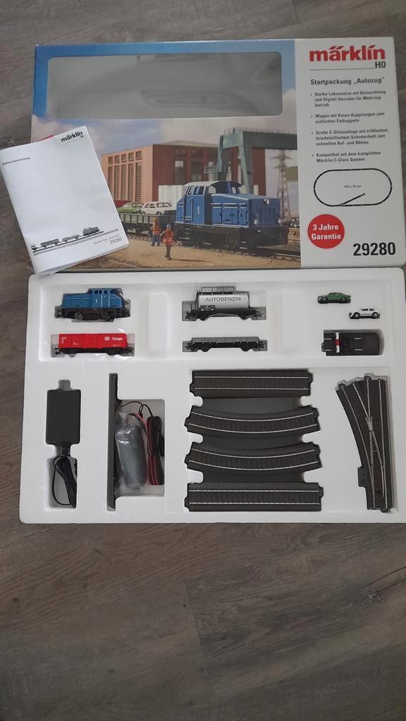 Marklin Digitale startset loc wagons rails enz in nieuwstaat, Hobby en Vrije tijd, Modeltreinen | H0, Zo goed als nieuw, Treinset