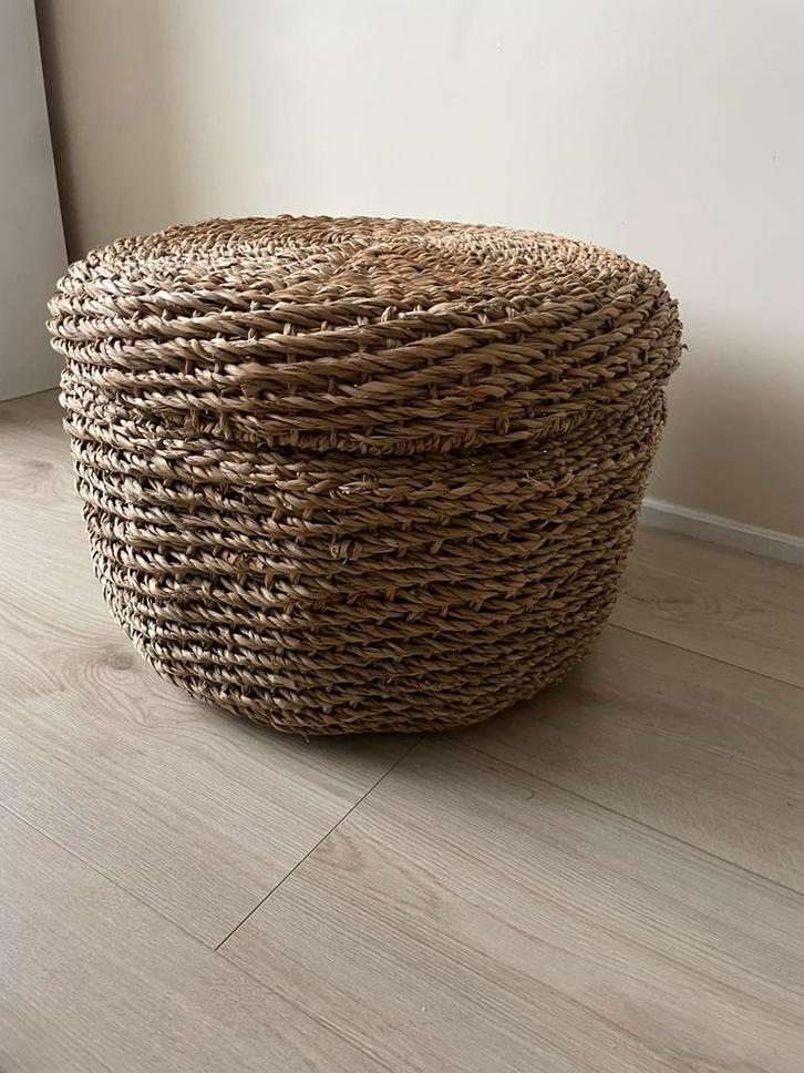 Rieten Mand met Deksel - Opbergmand, Huis en Inrichting, Woonaccessoires | Zuilen en Pilaren, Gebruikt, Ophalen