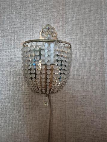 Vintage Wandlamp met Kristallen beschikbaar voor biedingen
