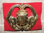 Metalen baret embleem wapen der infanterie (nulli cedo),, Embleem of Badge, Nederland, Ophalen of Verzenden, Landmacht