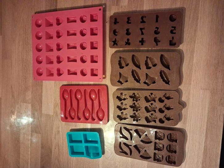 Chocolade vormen bonbon mallen siliconen, Hobby en Vrije tijd, Taarten en Cupcakes maken, Zo goed als nieuw, Bakvorm, Taarten of Cupcakes