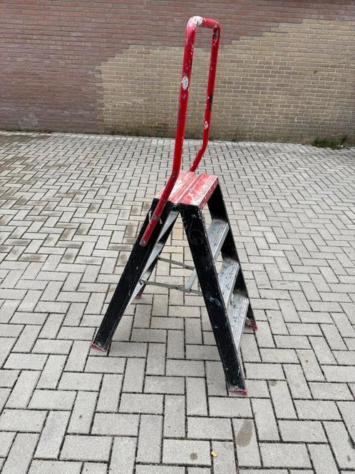 Altrex professionele trap, Doe-het-zelf en Verbouw, Ladders en Trappen, Gebruikt, Trap, Minder dan 2 meter, Opvouwbaar of Inschuifbaar