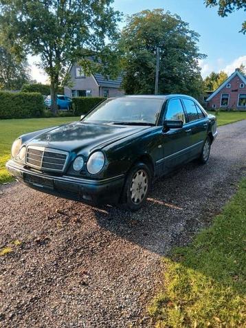 Mercedes W210 E320 4matic 1998 in onderdelen  beschikbaar voor biedingen