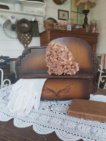 Brocante houten console hangkastje kastje bakje regaal beschikbaar voor biedingen