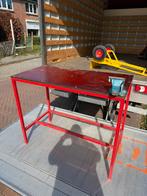 Werktafel + bankschroef, Ophalen of Verzenden, Zo goed als nieuw, Bankschroef